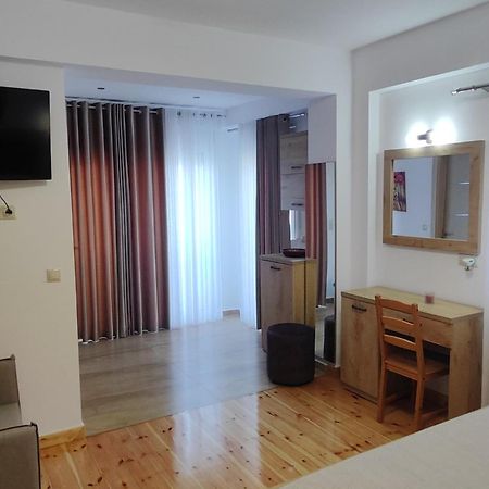 Spartila Apartments Dhermi Luaran gambar