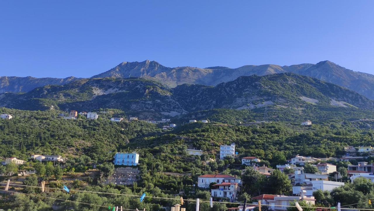 Spartila Apartments Dhermi Luaran gambar