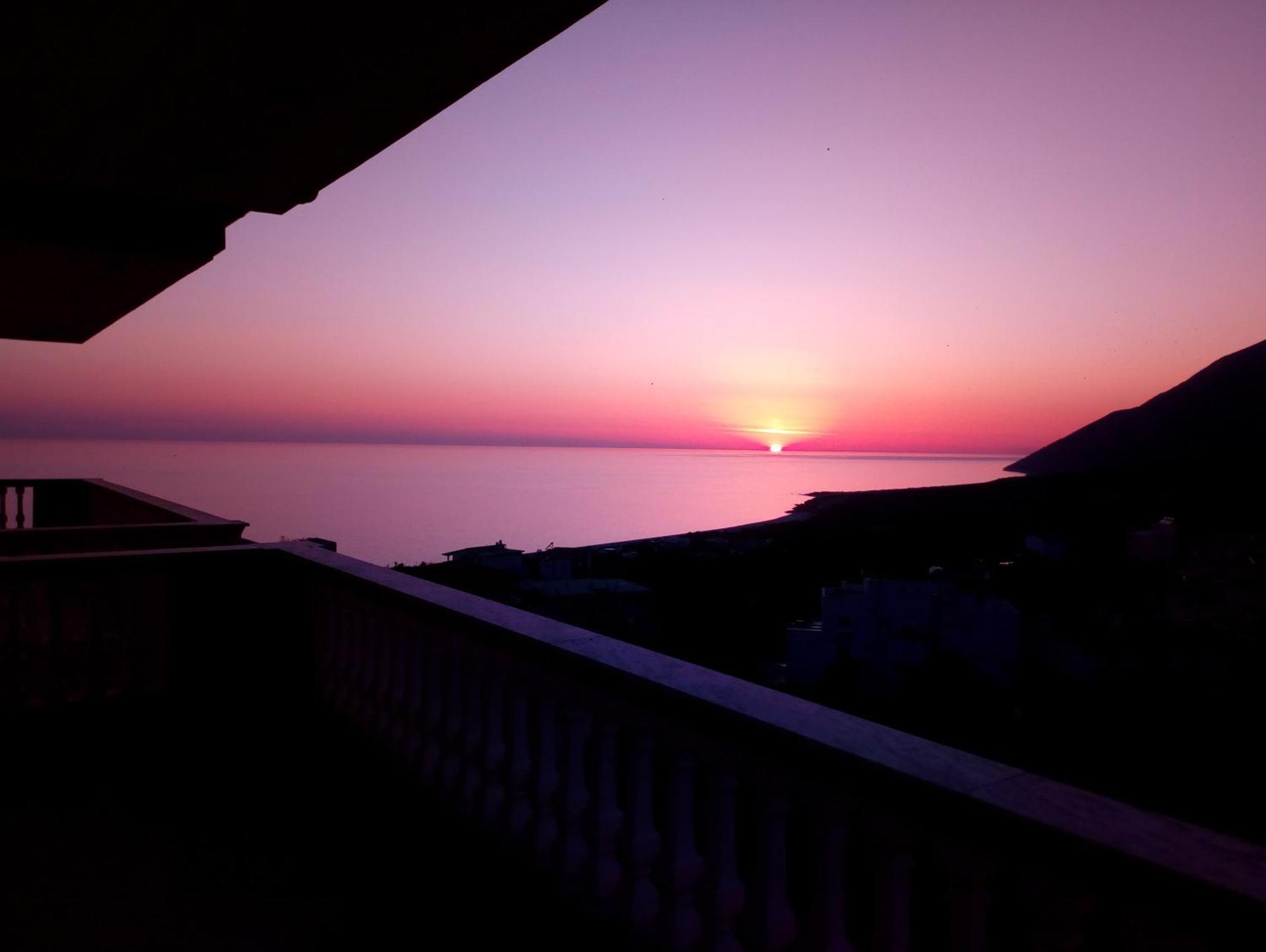 Spartila Apartments Dhermi Luaran gambar