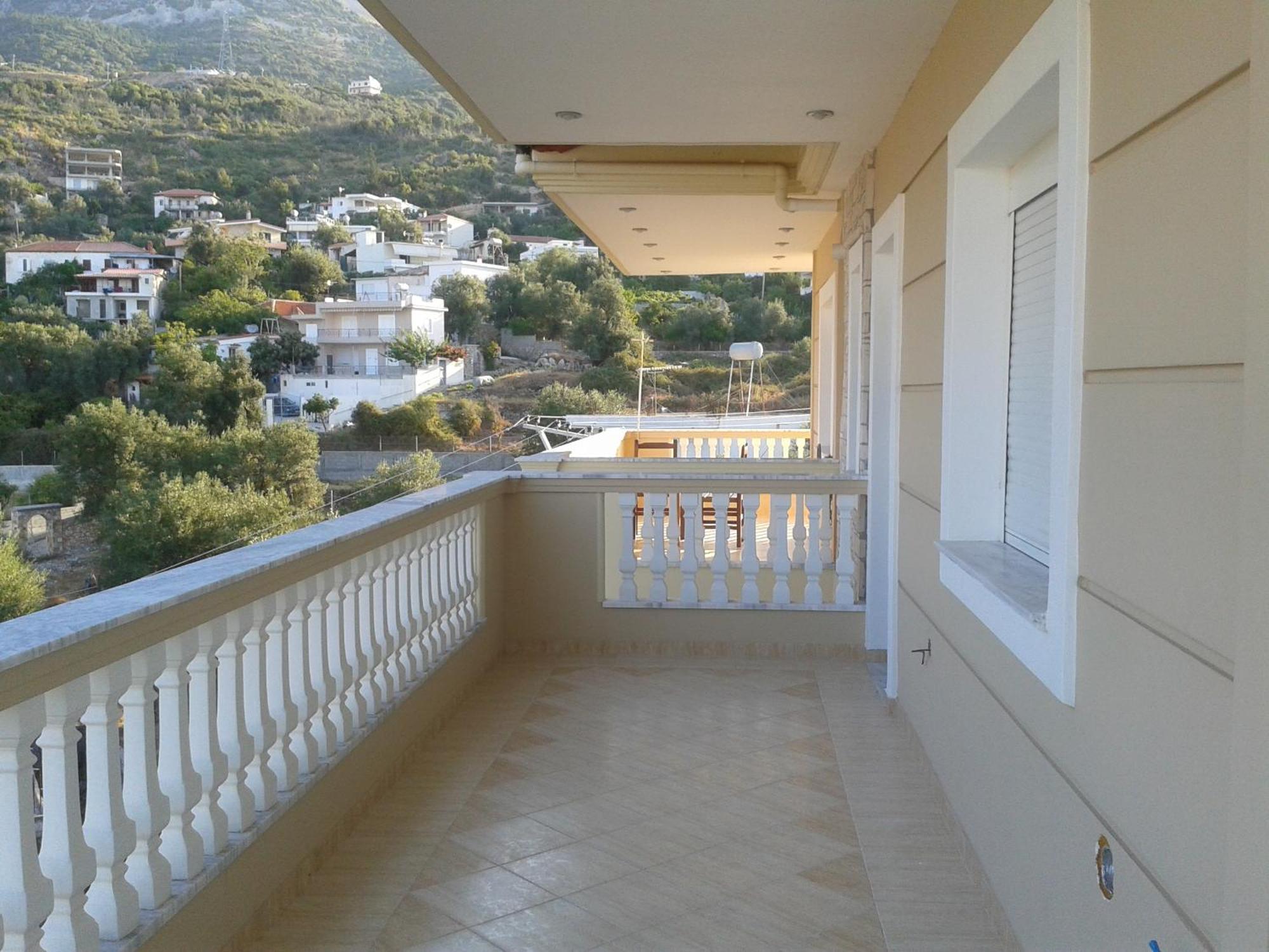 Spartila Apartments Dhermi Luaran gambar