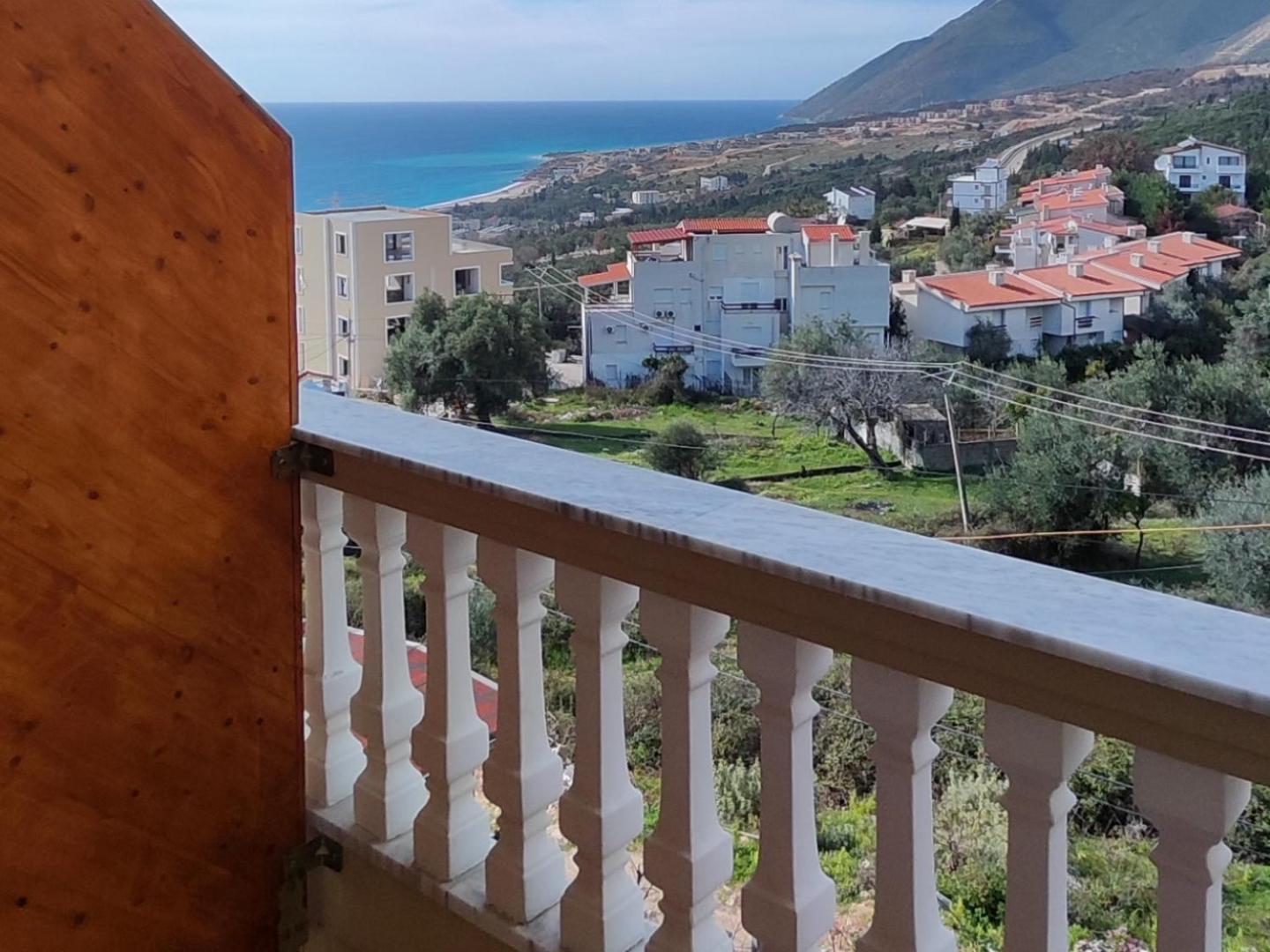 Spartila Apartments Dhermi Luaran gambar