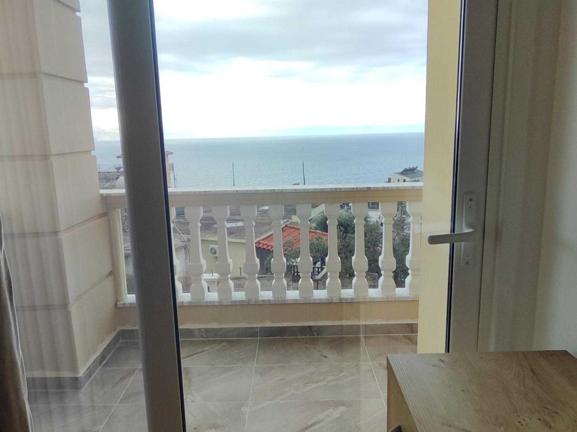 Spartila Apartments Dhermi Luaran gambar