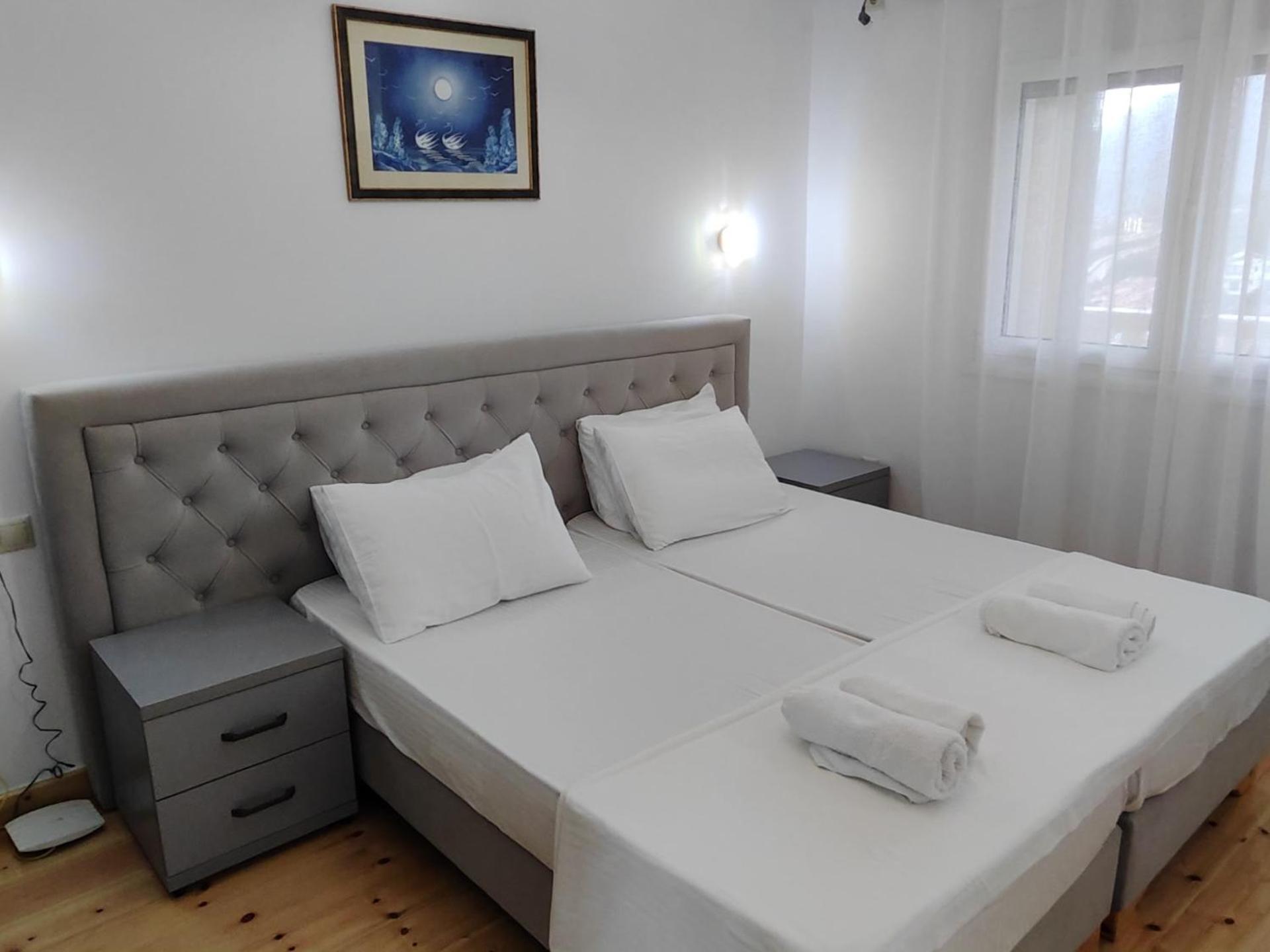 Spartila Apartments Dhermi Luaran gambar