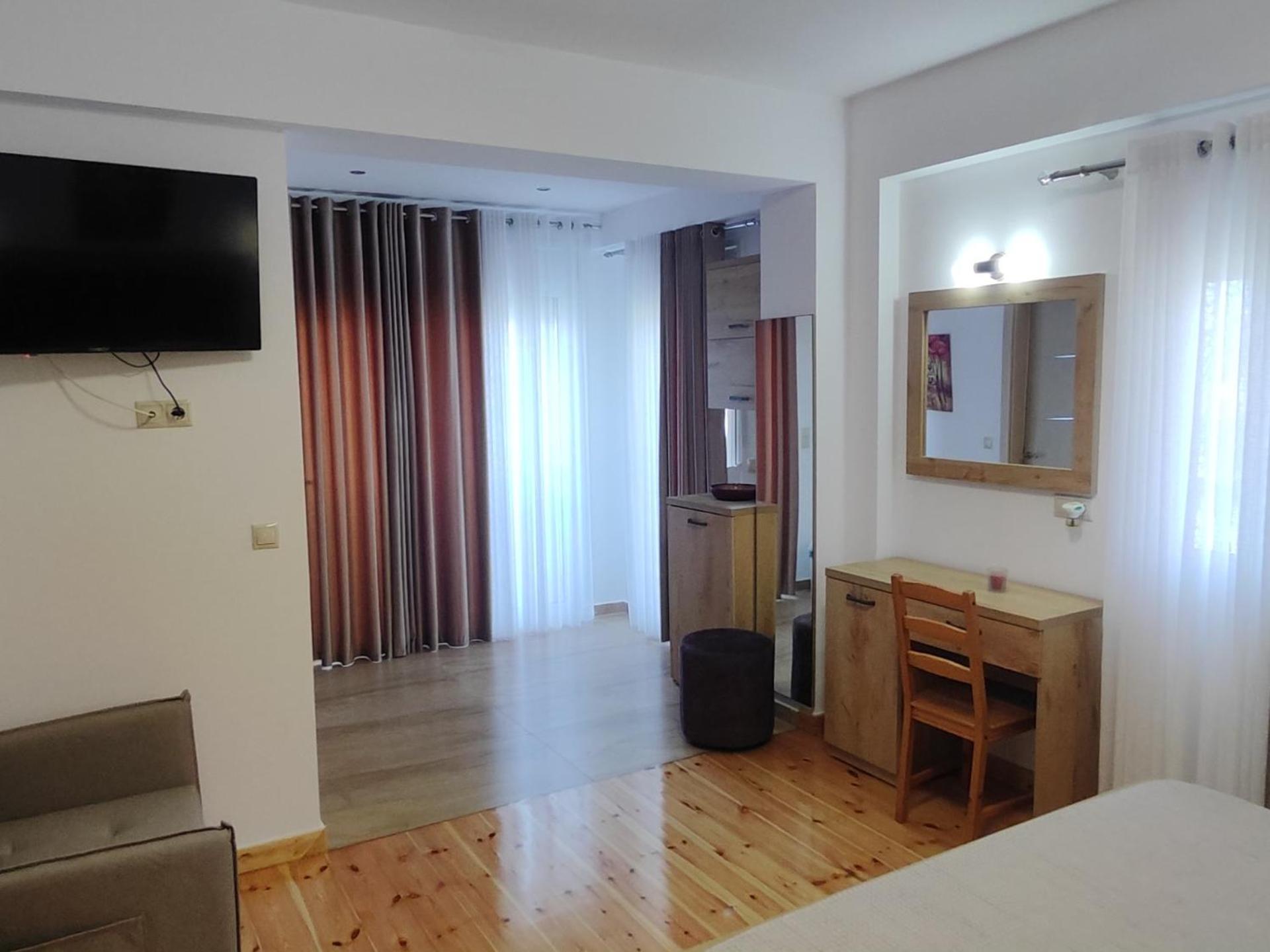 Spartila Apartments Dhermi Luaran gambar
