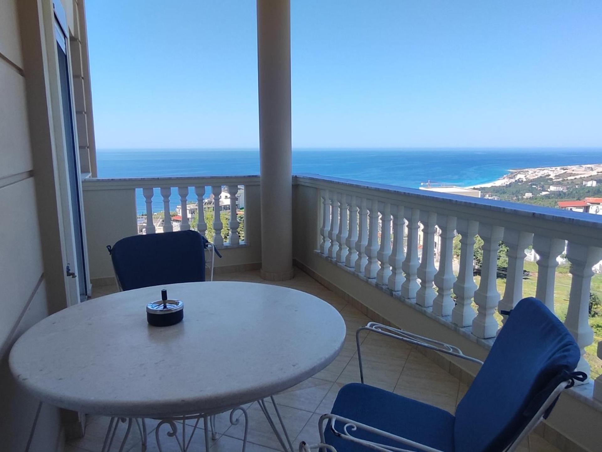 Spartila Apartments Dhermi Luaran gambar