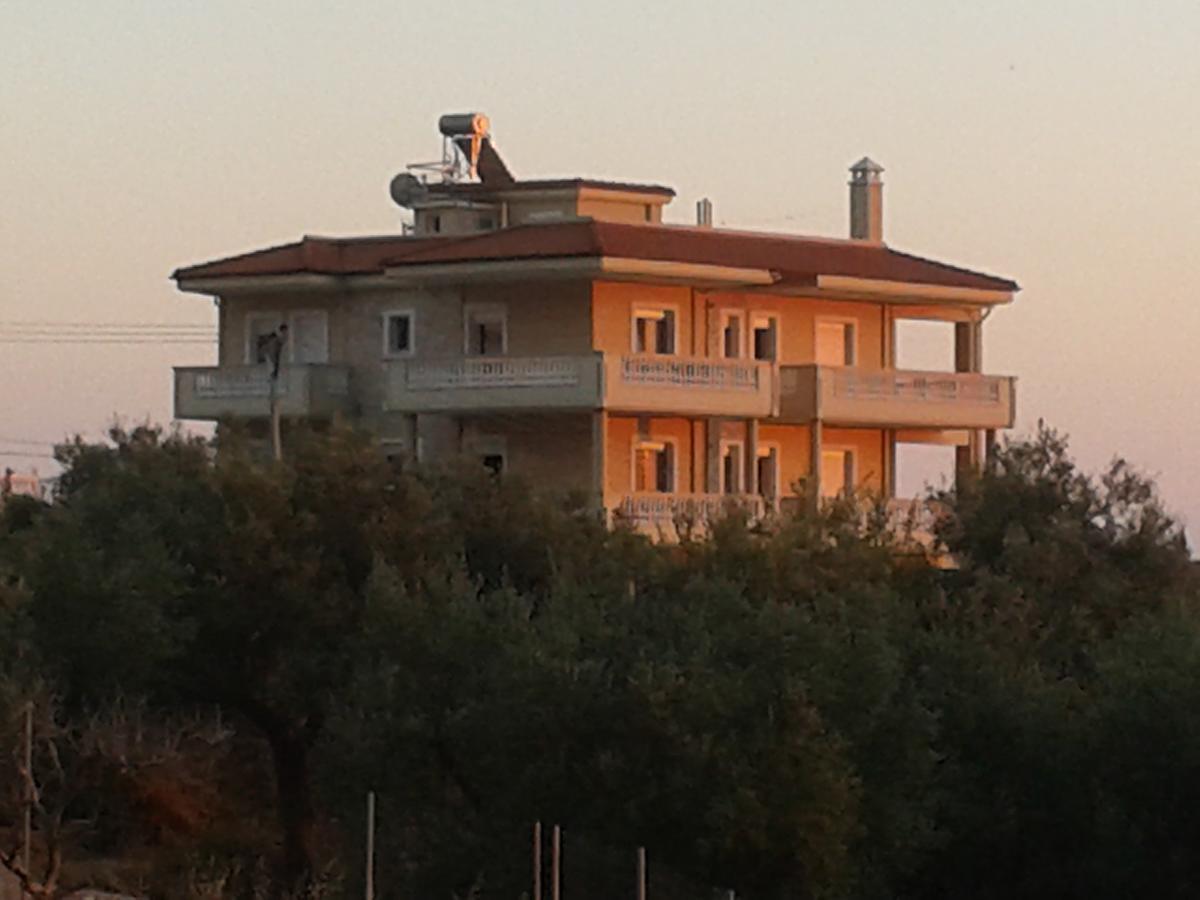 Spartila Apartments Dhermi Luaran gambar